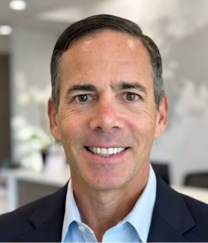 Derek Dagostino1