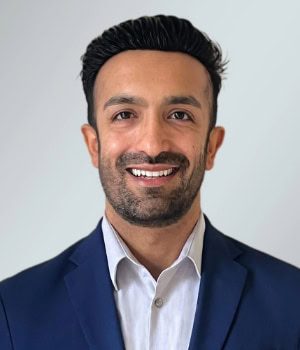 Rohullah Latif Headshot
